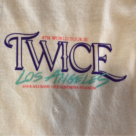 TWICE 4th World Tour III Official T-shirt New/Unworn (S) - Picture 4 of 12